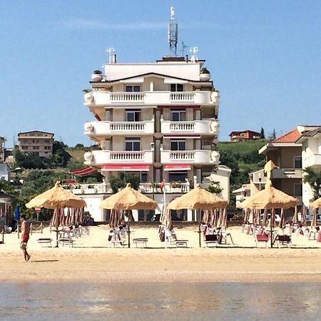 Hotel Guerra Франкавилла-аль-Маре Экстерьер фото