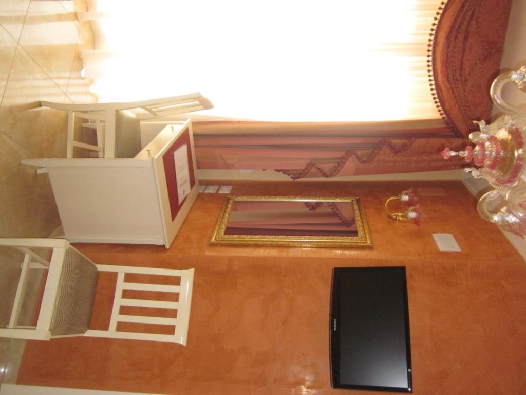Hotel Guerra Франкавилла-аль-Маре Номер фото