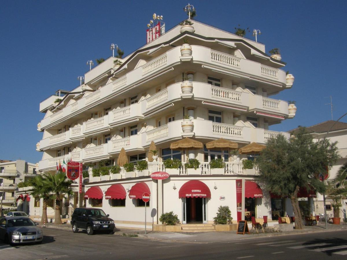 Hotel Guerra Франкавилла-аль-Маре Экстерьер фото